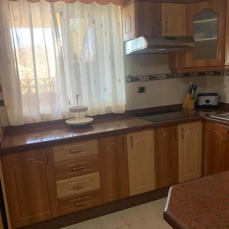 Βίλα House For